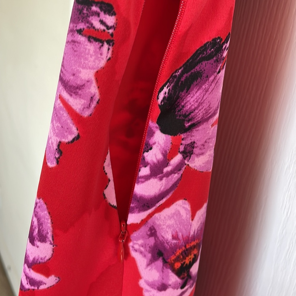 Beautiful Midi Dress - Picture 5 of 5
